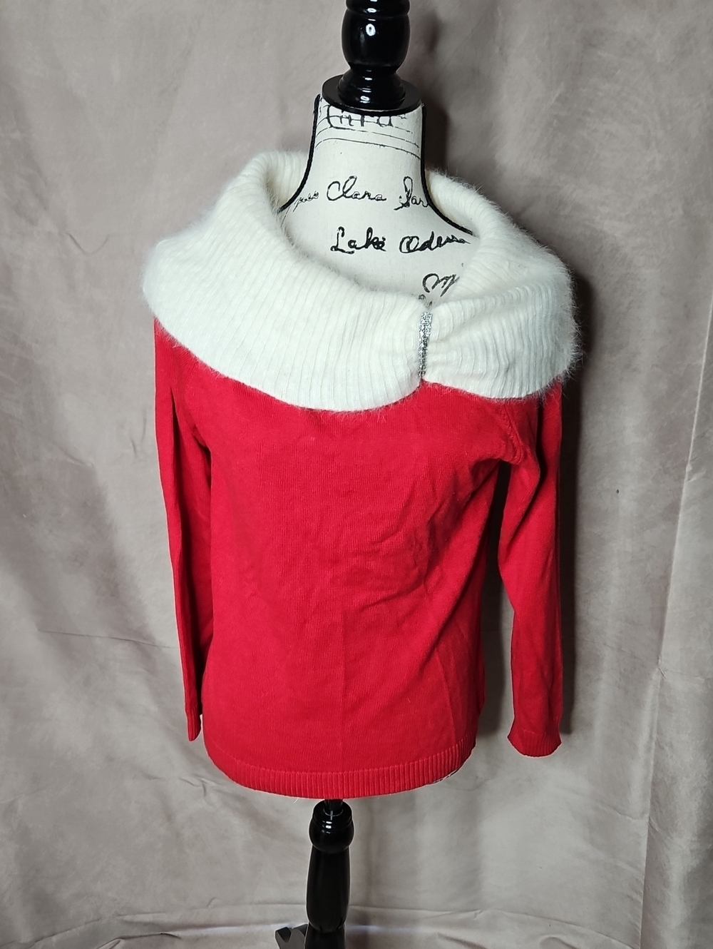 Berek Vintage Mrs. Santa Clause Fuzzy Angora Rhinestone Red Christmas Sweater L